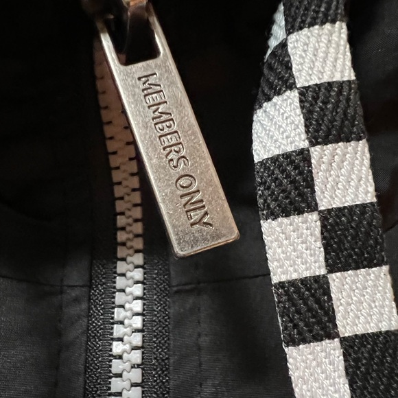Members only half zip - Picture 2 of 4